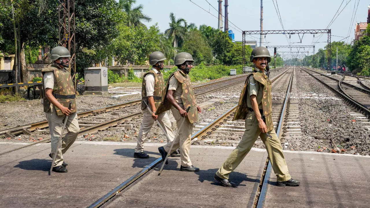 Ram Navami Riots In Bengal 'Pre-planned, Orchestrated', Triggered By CM's  Speech: Fact-Finding Panel