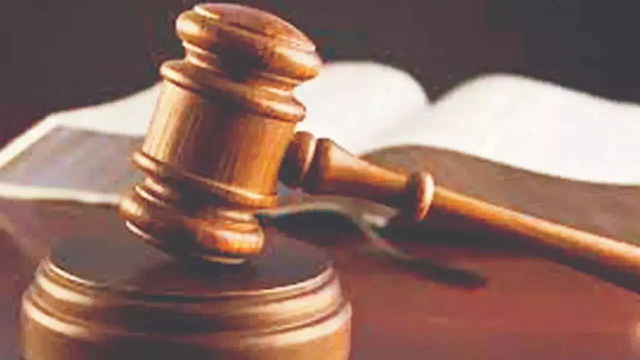 Bombay HC On JEE Main 2023: JEE Main 2023: Bombay High Court to hear 75 percent eligibility plea today, updates here – Times of India