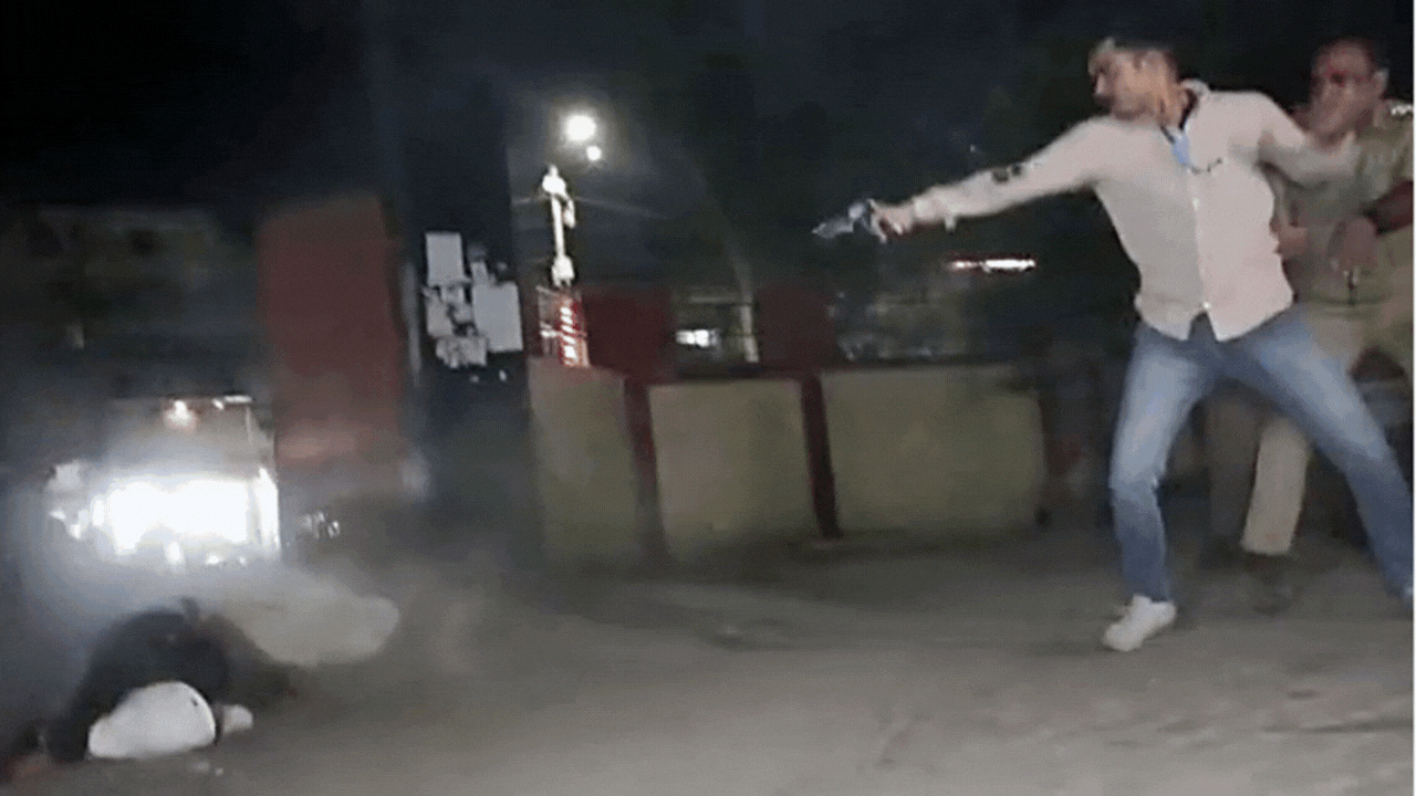 Wanted to wipe out Atiq-Ashraf gang, become popular: Killers