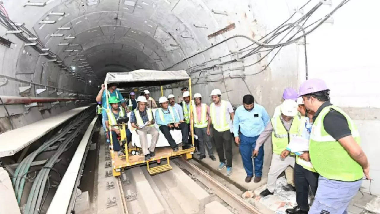‘Tunnel work at disaster-hit Bowbazar to be over by December 2023’ | Kolkata News – Times of India