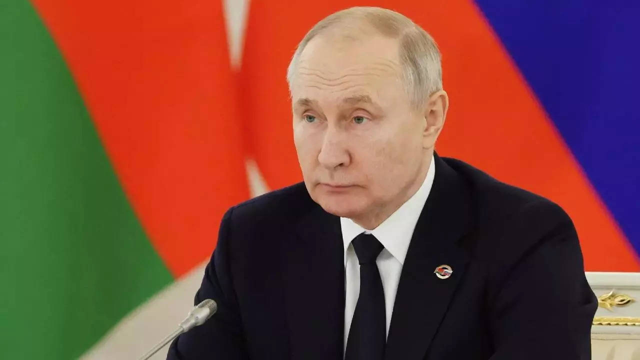 Rusya Devlet Başkanı Putin, ülkenin Çin ile geniş bağlarını selamladı