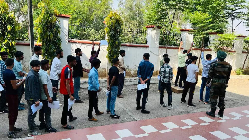 Army organises its first online Common Entrance Exam for recruitment in force – Times of India
