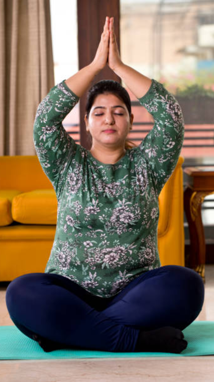 8 BeginnerFriendly Yoga Poses For Overweight People StorialTech