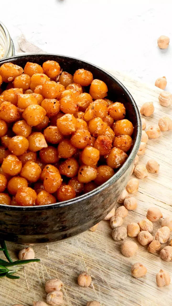 This homemade low-fat Chickpea snack will make you ditch store bought snacks