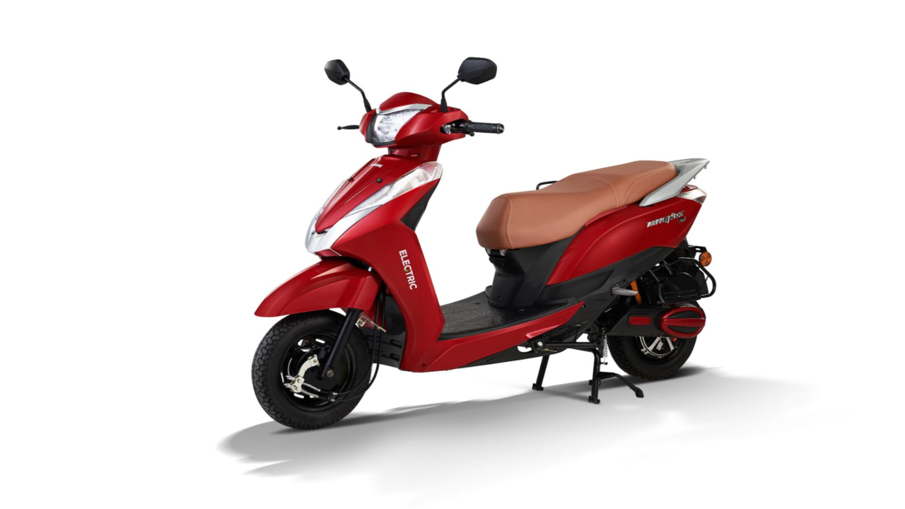 Ampere Vehicles launches Magnus EX electric scooter with 121 km battery range at Rs 68,999 - Times of India