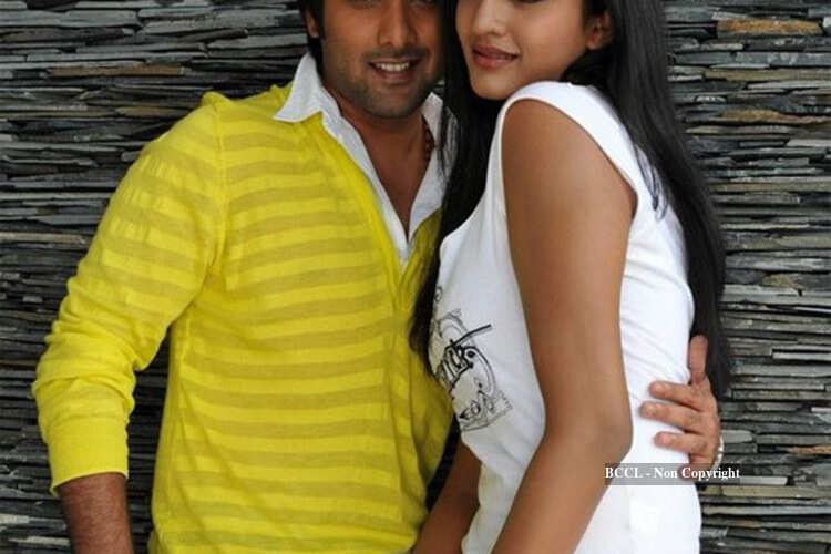Vimala Raman Tarun Quente Indian Film Actress Vimala Raman In A Still