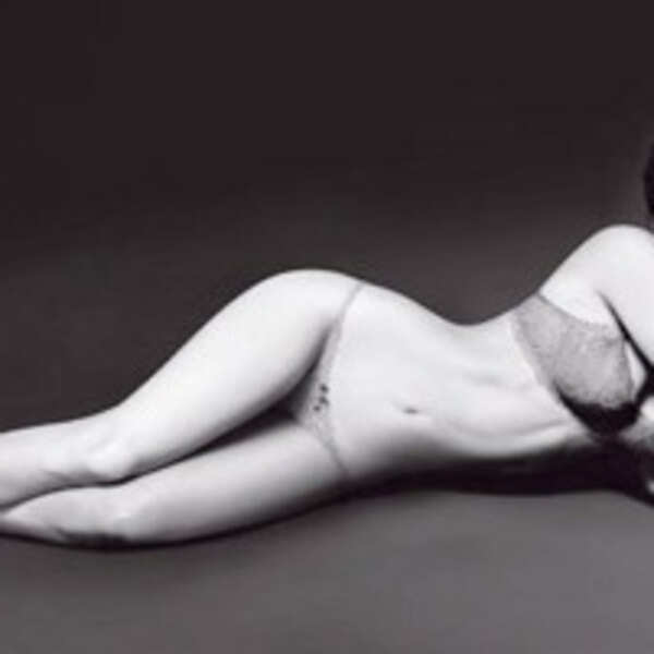 Actress Megan Fox's sexy and hot pics in lingerie