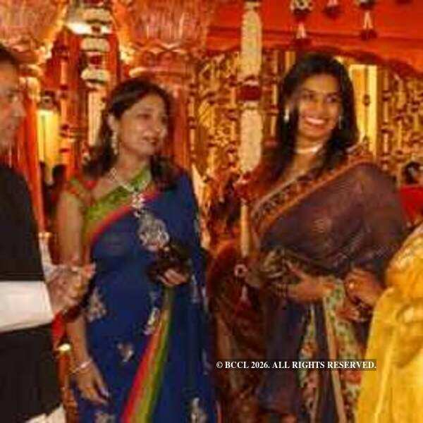 Boda De Uttam Reddy Lata Reddy And Uttam Reddy At The Wedding Party Of