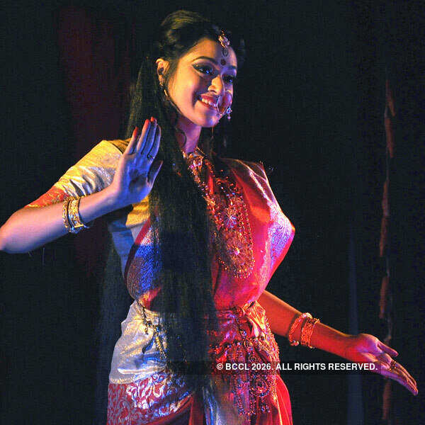 moubani sorcar as durga performs at onno agomoni a contemporary dance drama held at a city auditorium in kolkata durga performs at onno agomoni