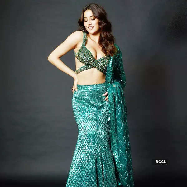 At Jio World Plaza Launch, Janhvi Kapoor In A Glimmering Silver Sequin  Cutout Lehenga Is Looking Like A Diwali Sparkler Through And Through