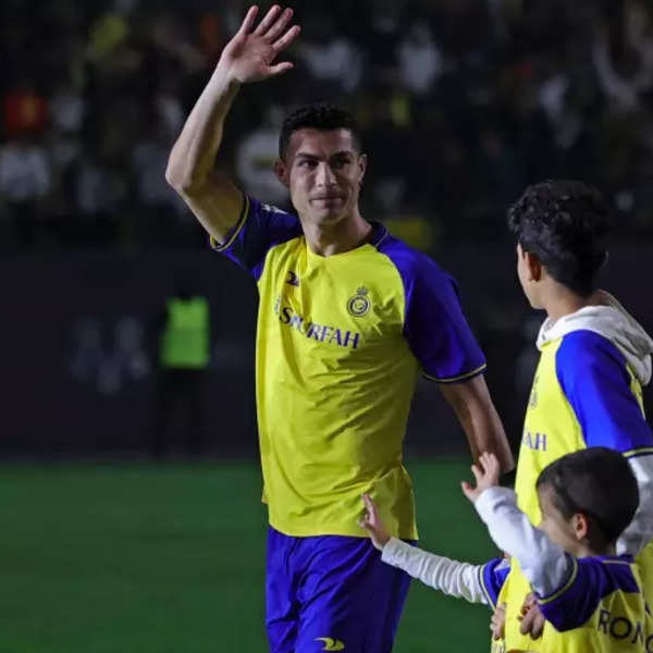 In pictures: Ronaldo, family given heroes' welcome at Al Nassr unveiling in  Riyadh - Sportstar