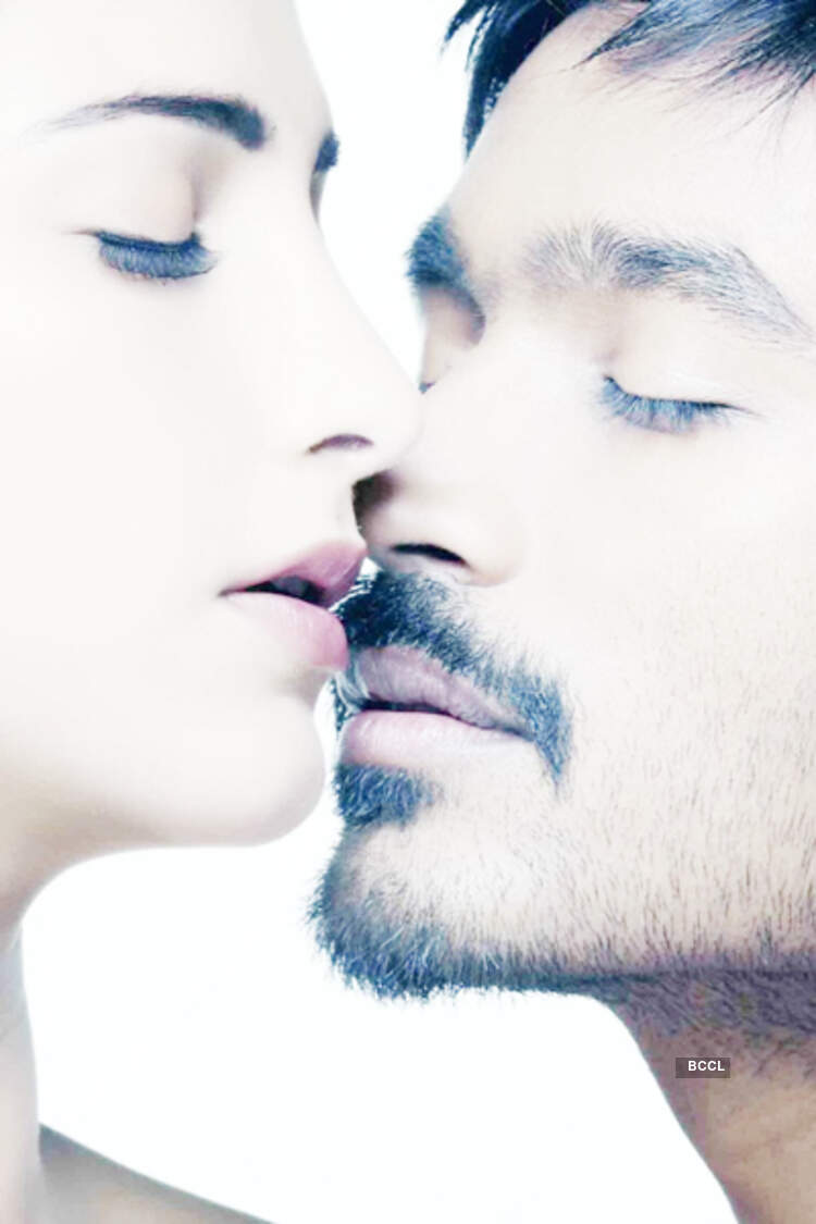 Shruti Haasan and Dhanush in a still from the movie '3'