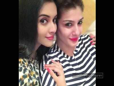 400px x 300px - PIC: Soul sisters Raveena Tandon and Asin make for a cute frame