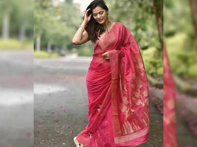 Traditional & Modern Saree Poses | Image source :Times of India