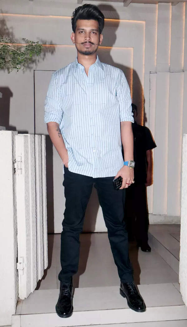Anshul Garg Photos