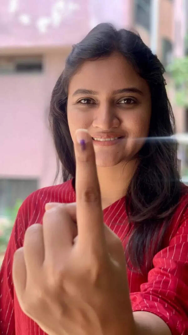 Ranjani Raghavan Stills