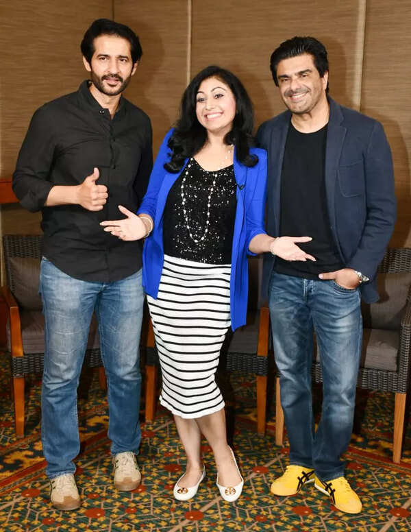 Gunjan Kuthiala Images