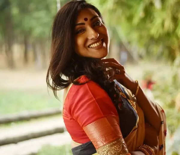 Rituparna Sengupta Images