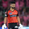 <i class="tbold">rahul tripathi</i>