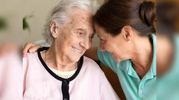 What are the signs of dementia?