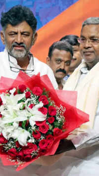 Article image for: Congress ended the suspense of naming the new <i class="tbold">karnataka chief minister</i>