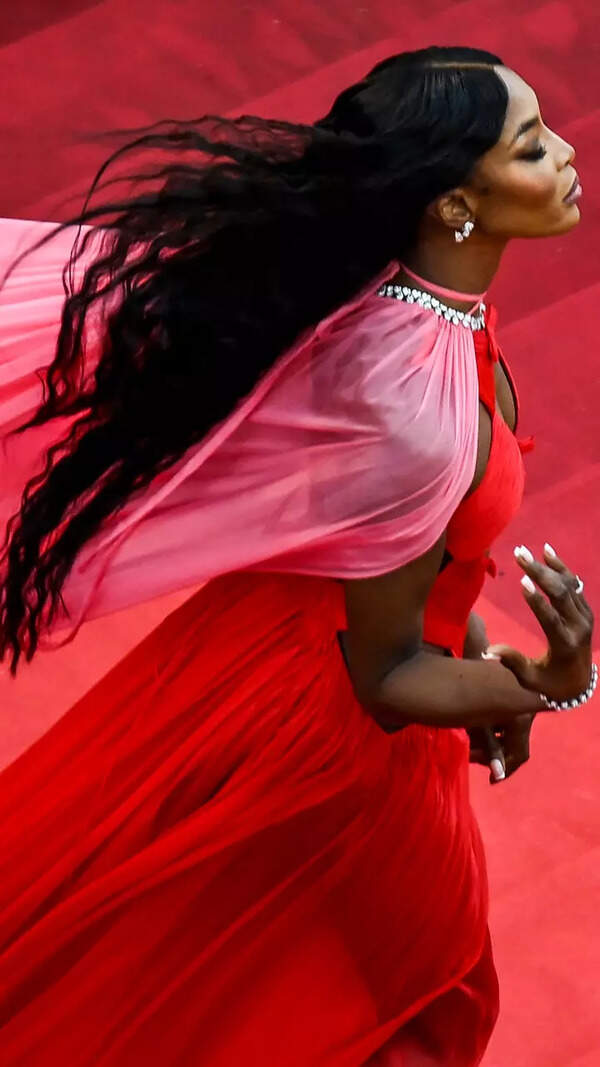 Naomi Campbell Pictures