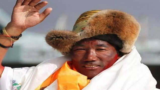 Kami Rita Sherpa of Nepal climbs Everest for the 28th time, beats his own world record!