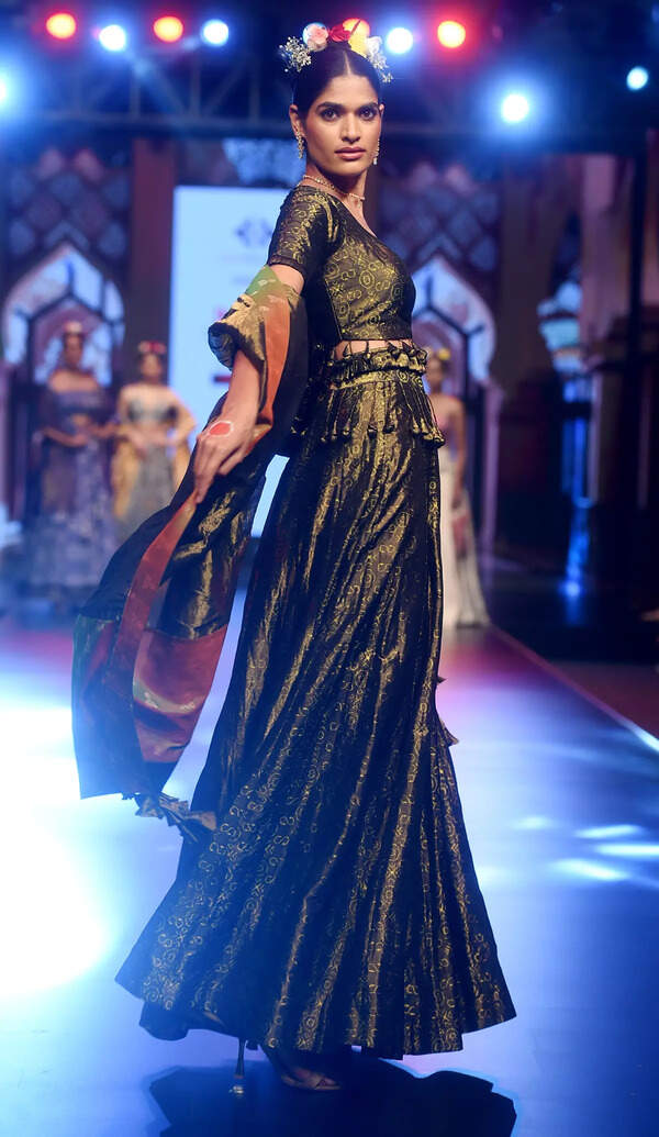 Iti Samanta Photos