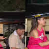 Article image for: 'Arre, aaj gaadi nahi aayi - Sara Ali Khan takes auto to reach home, involves in a <i class="tbold">fun banter</i> with paparazzi. WATCH!