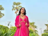 Hina Khan's ethnic fashion game hits a new high in a magnetic pink outfit, see pictures