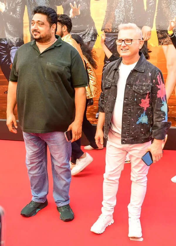 Naresh Kathooria Photos