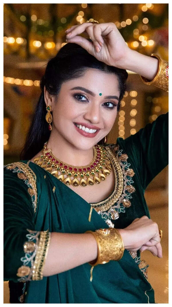 Kinjal Rajpriya Images