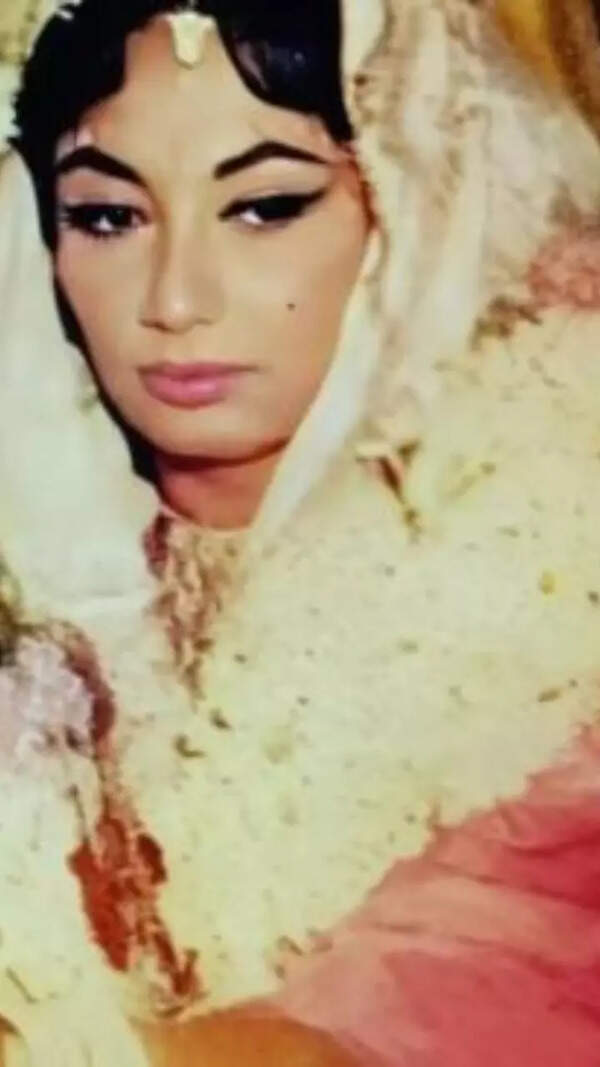 Sadhana Wallpapers