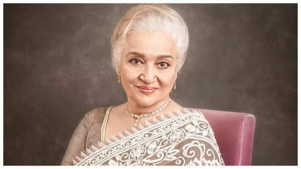 Asha Parekh Stills