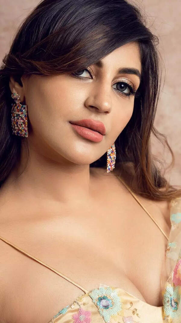Yashika Anand