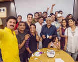 Satish Shah, JD Majethia, Ali Asgar & others attend Aanjjan Srivastav's 75th birthday party