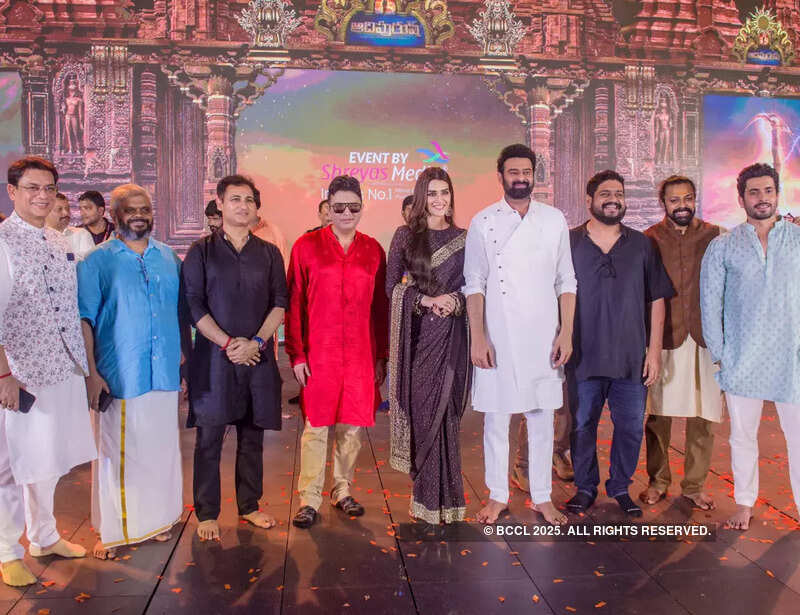 Prabhas & Kriti Sanon unveil the final trailer of Adipurush at a grand event in Tirupati