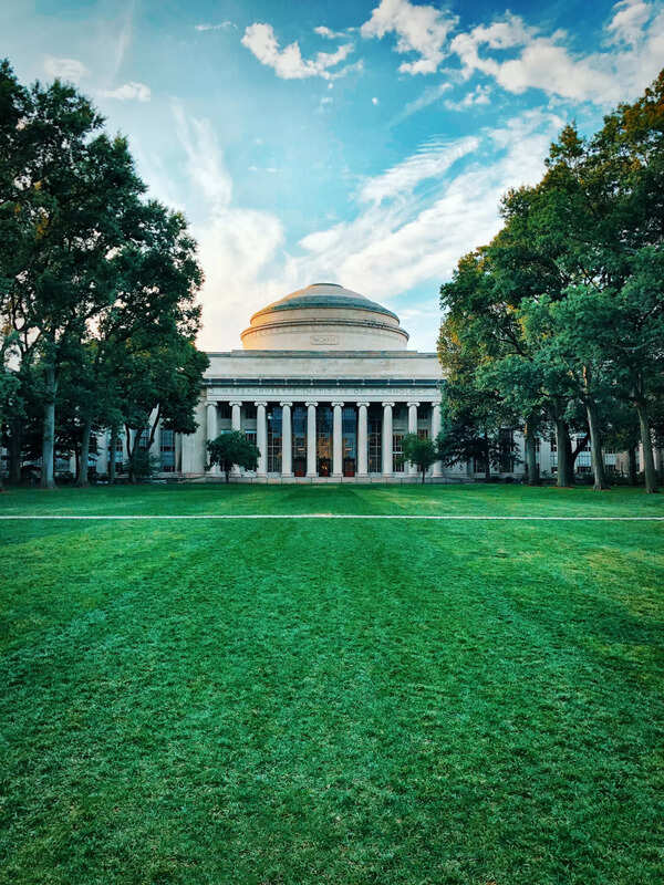 Mit Images