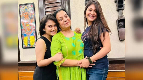 Too much beauty in a frame