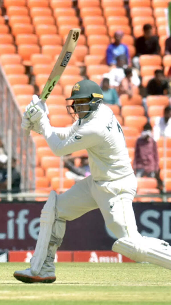 Usman Khawaja. Images