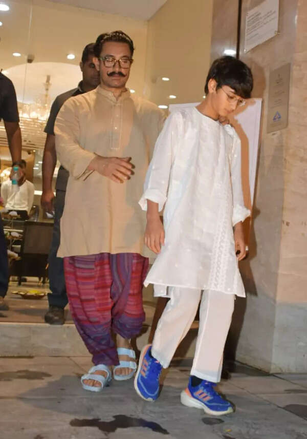 Azad Khan Pictures