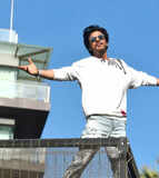 ​Shah Rukh Khan greets fans outside Mannat, grooves to 'Jhoome Jo Pathaan'​