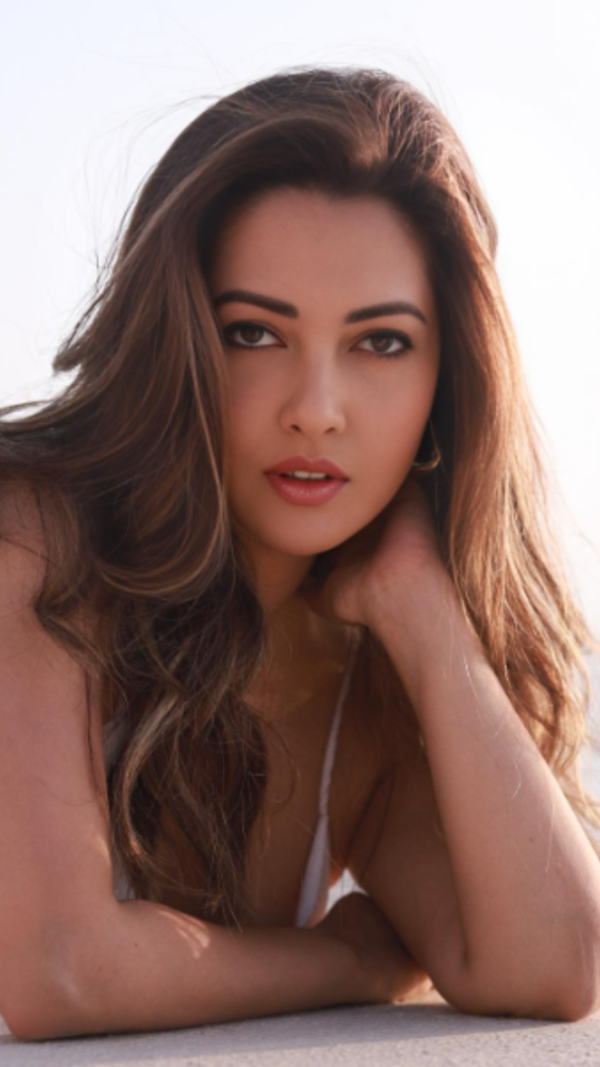 riya sen