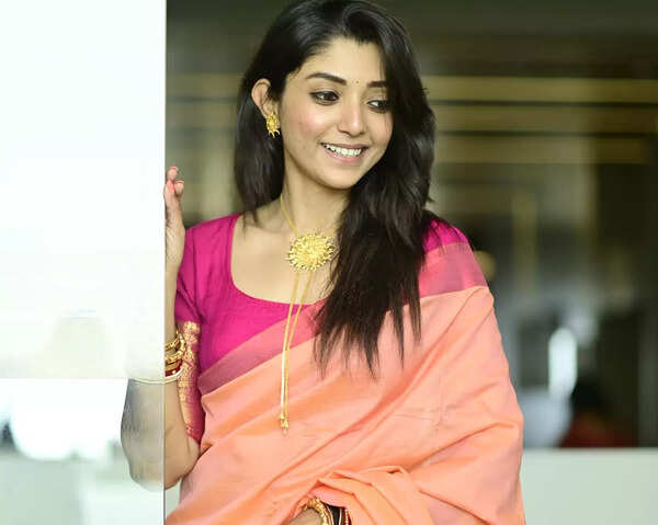 Devlina Kumar Photos