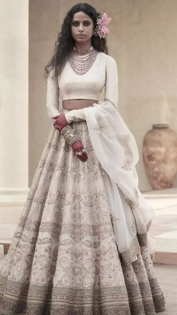  Sabyasachi Photos