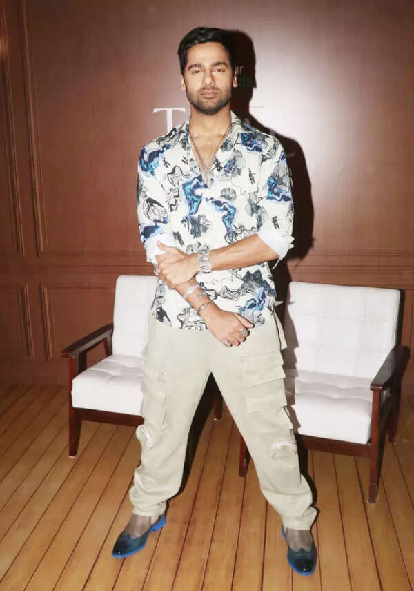 Gaurav Pandey Photos