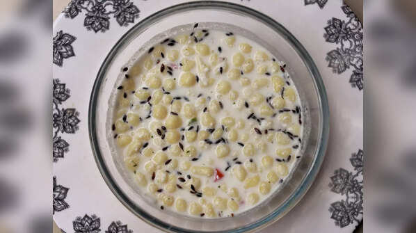 Boondi Raita