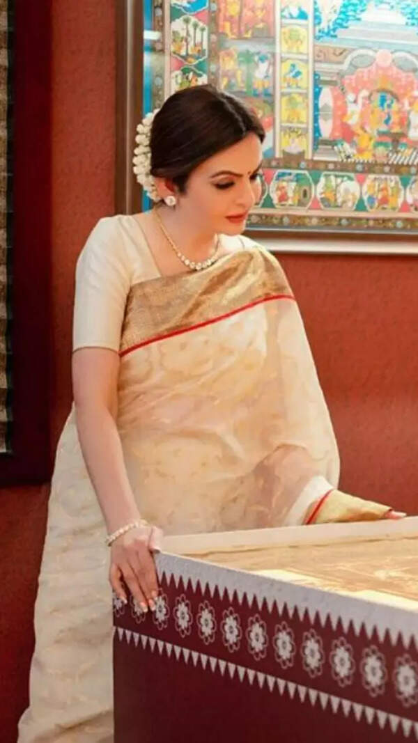 Swadesh Photos