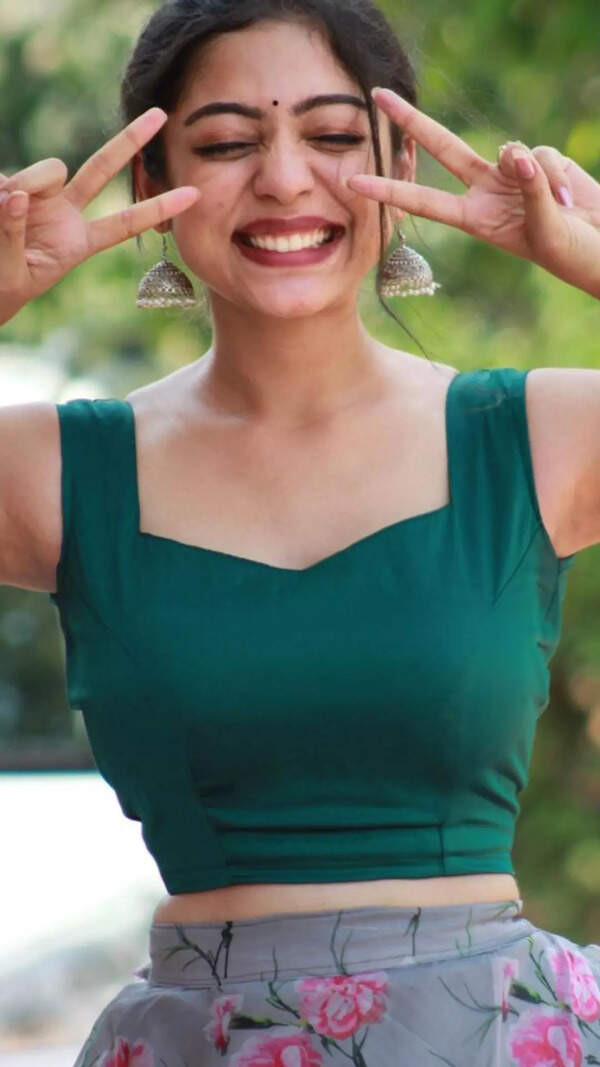 Varsha Bollamma Wallpapers