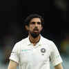 <i class="tbold">ishant sharma</i>